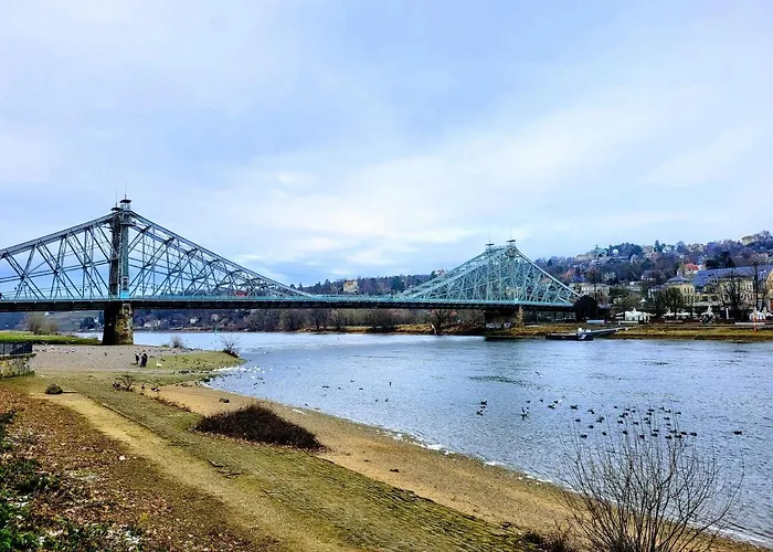 Apartmán Striesener Idylle, Ruhig Und Gruen In Elbnaehe