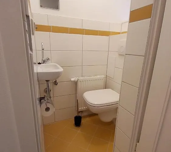 Striesener Idylle, Ruhig Und Gruen In Elbnaehe