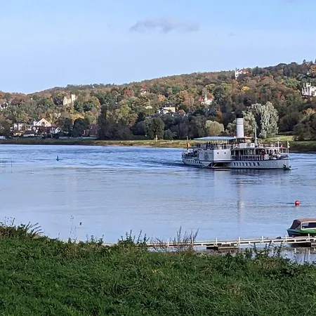 Apartamento Striesener Idylle, Ruhig Und Gruen In Elbnaehe Dresden