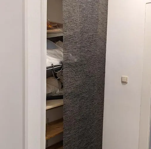 Apartman Striesener Idylle, Ruhig Und Gruen In Elbnaehe Drezda